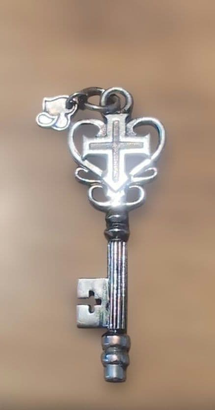 NUMBER NINE （ナンバーナイン）ネックレス　ハート涙、鍵（キー）