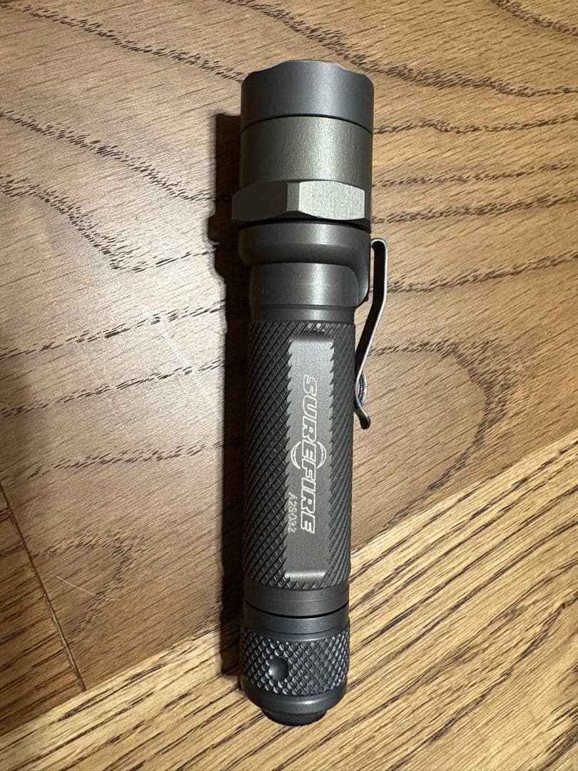 シュアファイア エグゼクティブエリートハードアナダイズドSUREFIRE E2e