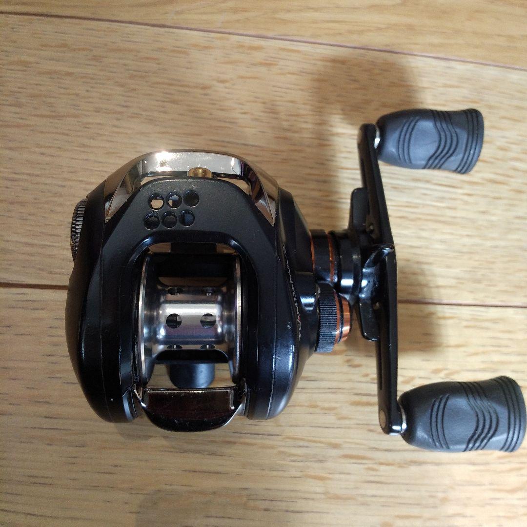 ダイワ　TEAM DAIWA ベイトリール ビックベイトスペシャル