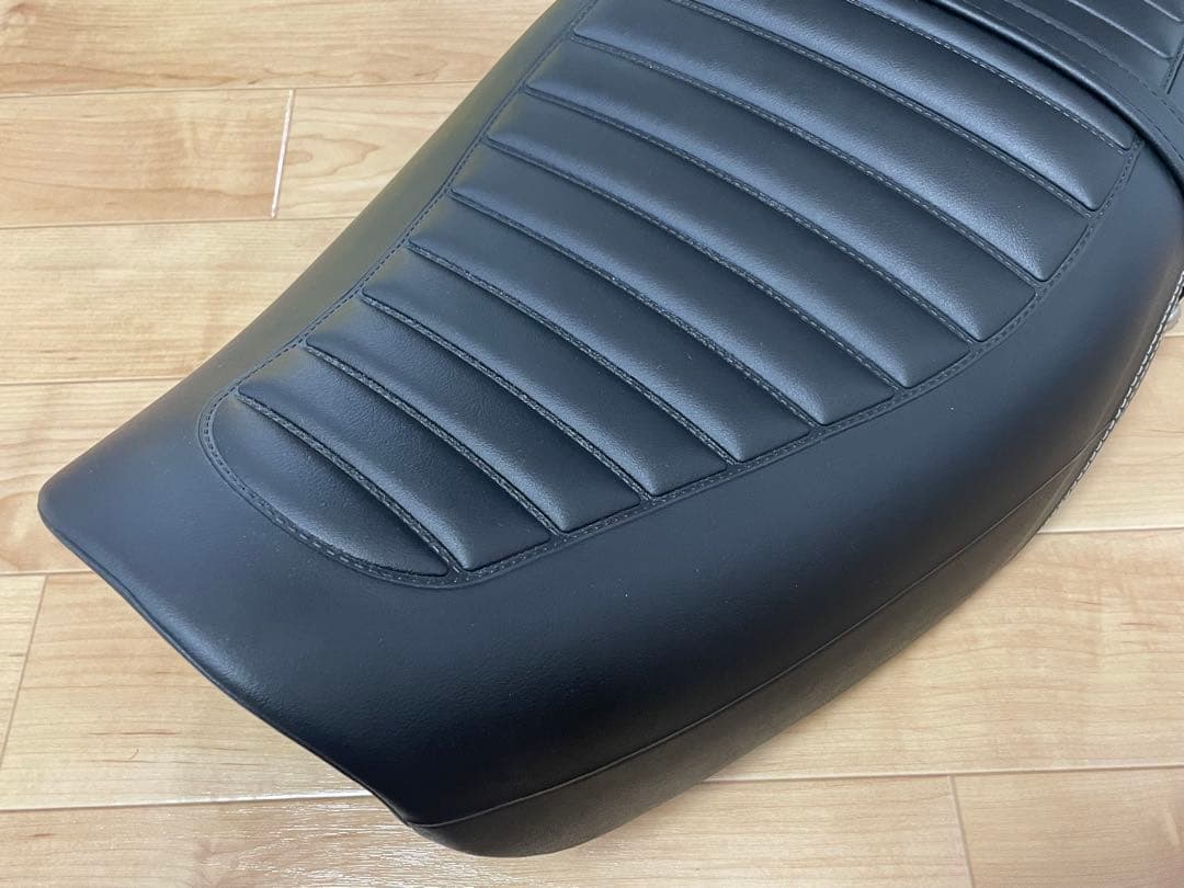 kawasaki カワサキ　Z900RS 純正ハイシート