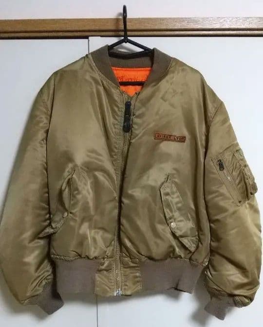 AVIREX MA-1　希少色ゴールド