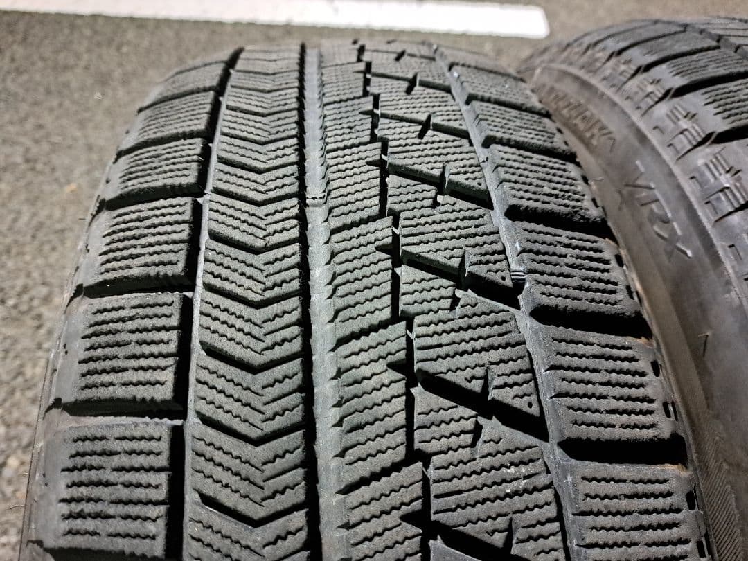 山有り！215/60R17×2安心絶対ブリザック20年製ゴム良好！送料￥300