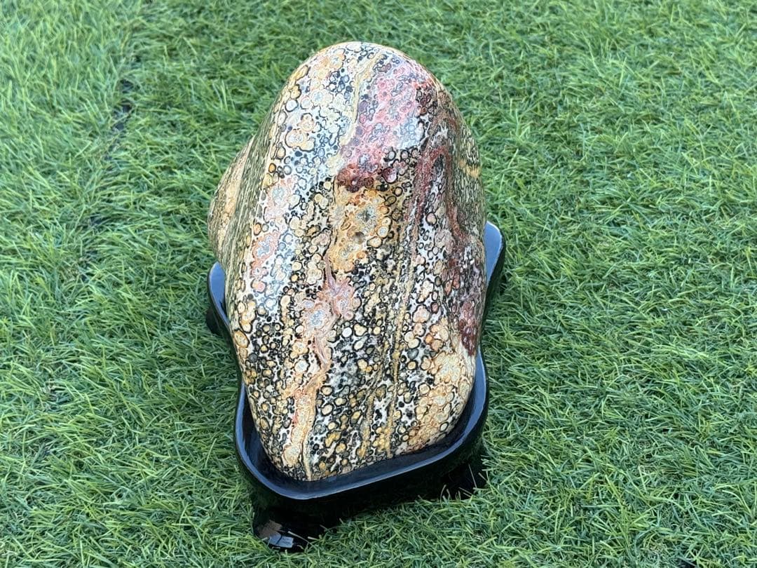 レオパード ジャスパー 鑑賞石 豹柄 水晶 瑪瑙 孔雀石 天然石 水石 置物