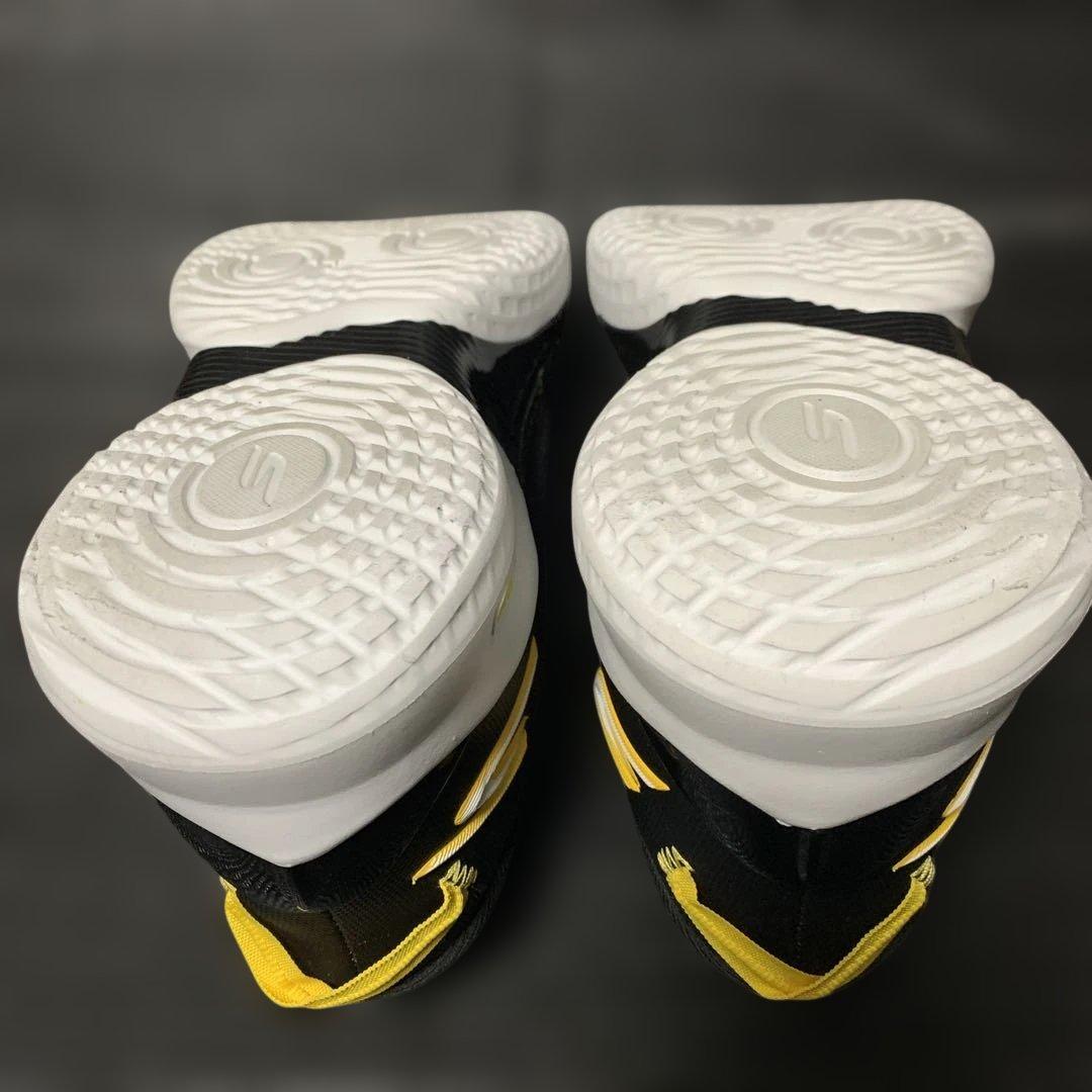 スケッチャーズ バスケットボールシューズ　28.5cm