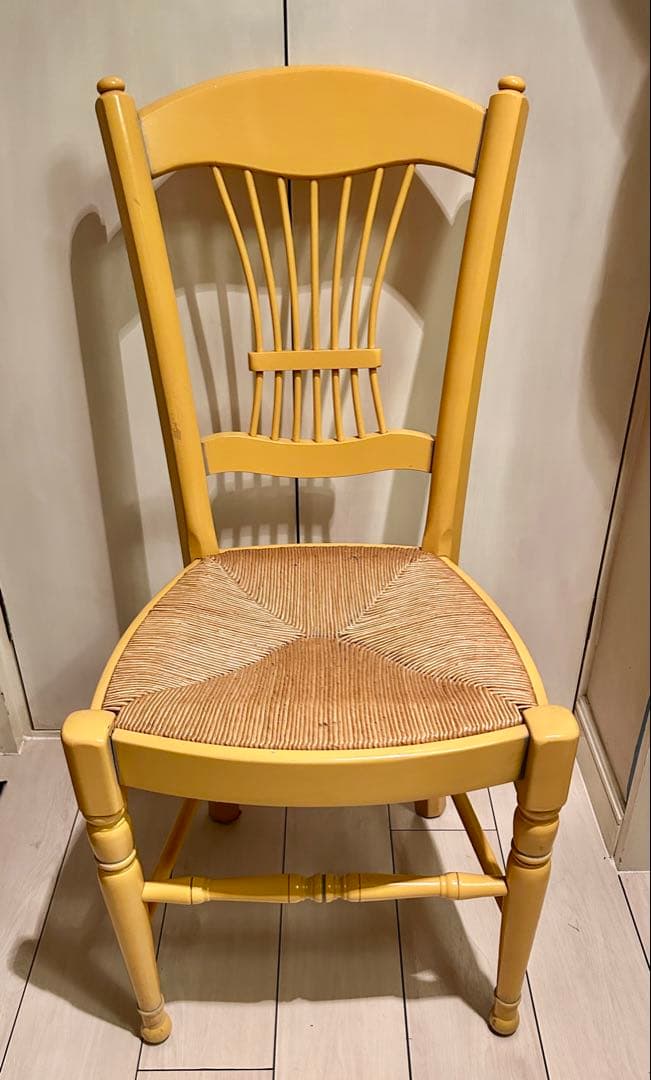ビンテージ　イエロー　木製ラッシュシートチェア②