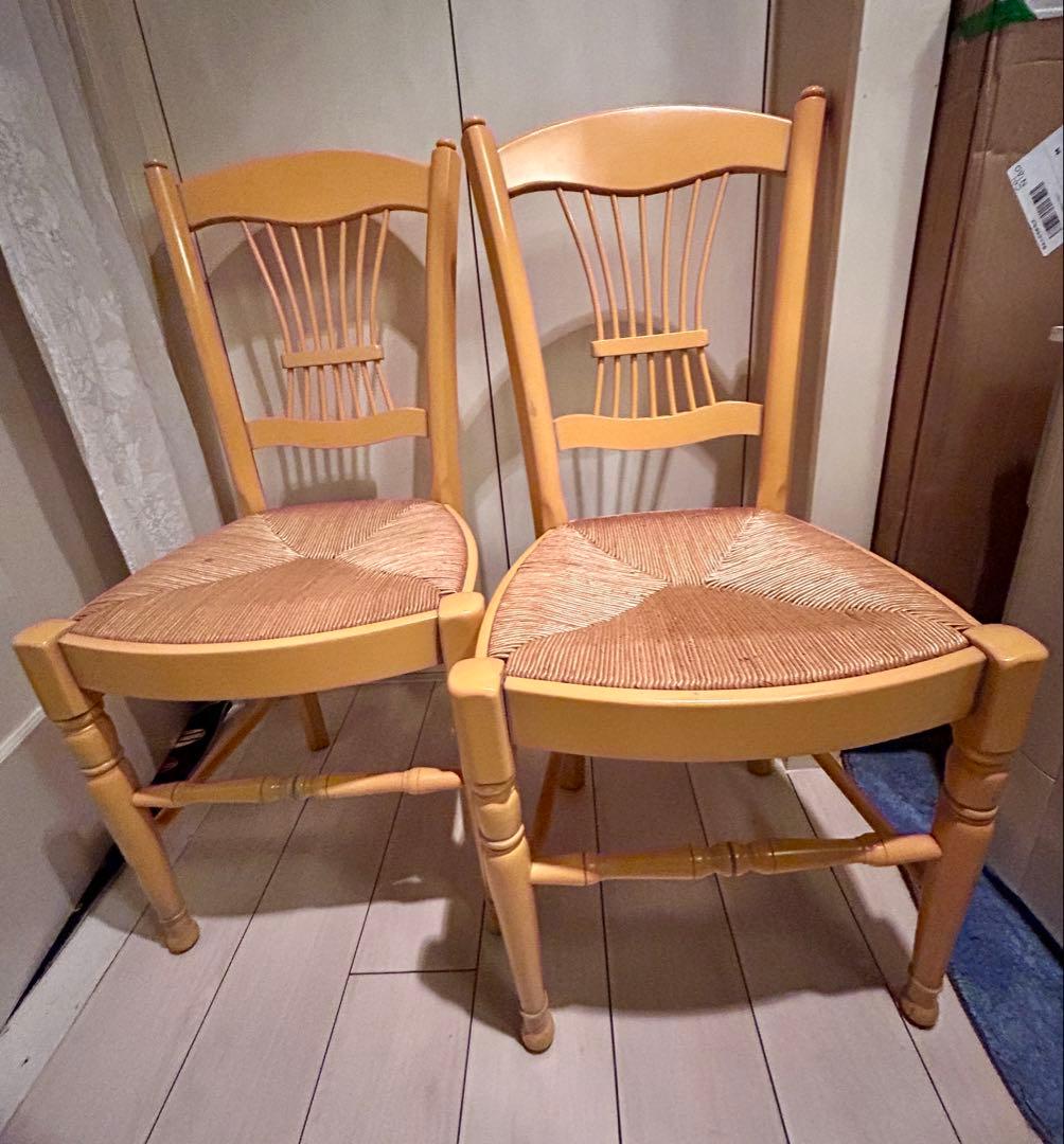 ビンテージ　イエロー　木製ラッシュシートチェア②