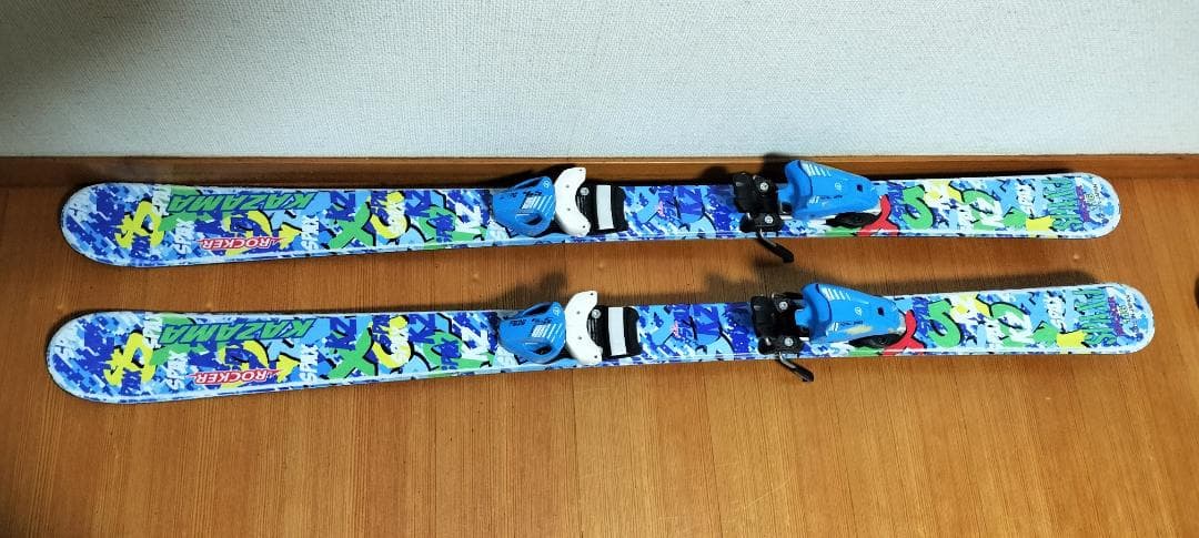 子供スキーセット 身長120～130cm ブーツ19～20cm ストック付