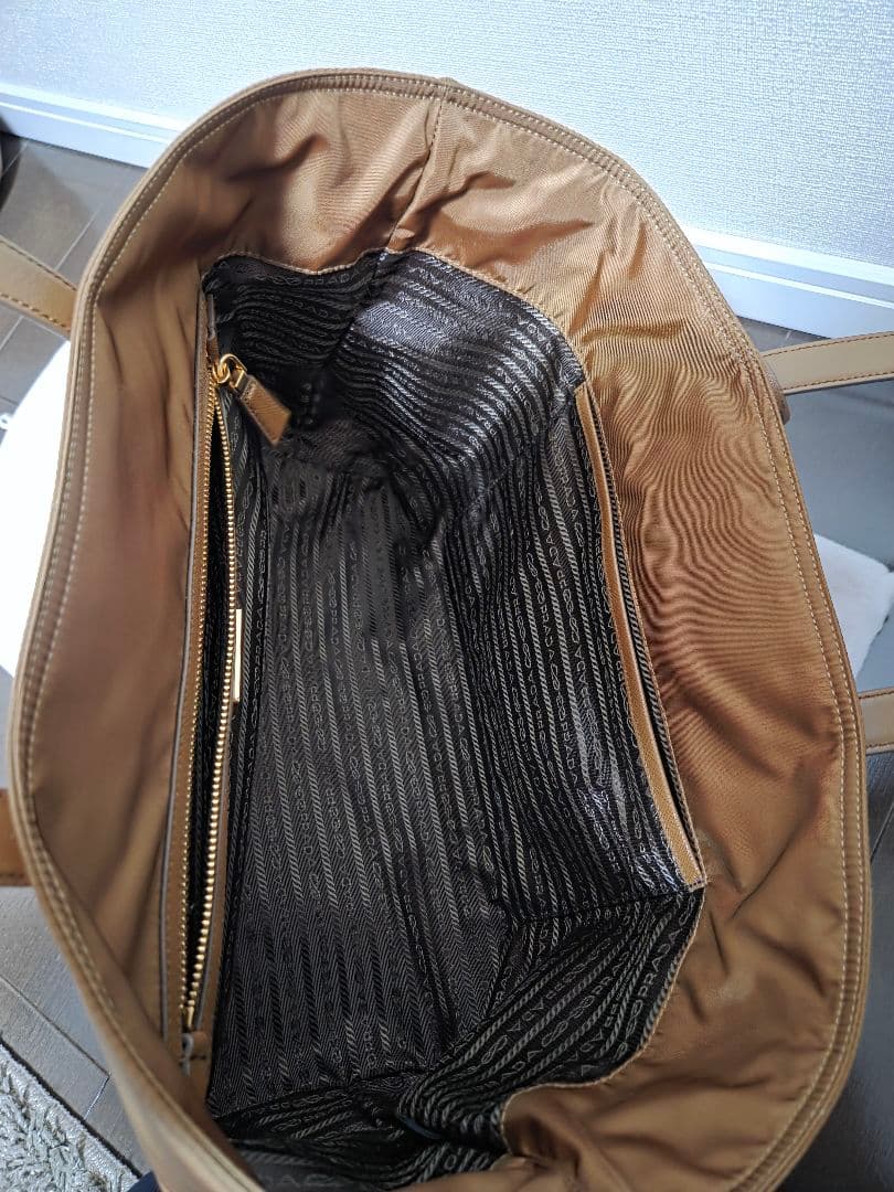 【最終値下】プラダ Re-Nylonxサフィアーノレザー トートバッグ