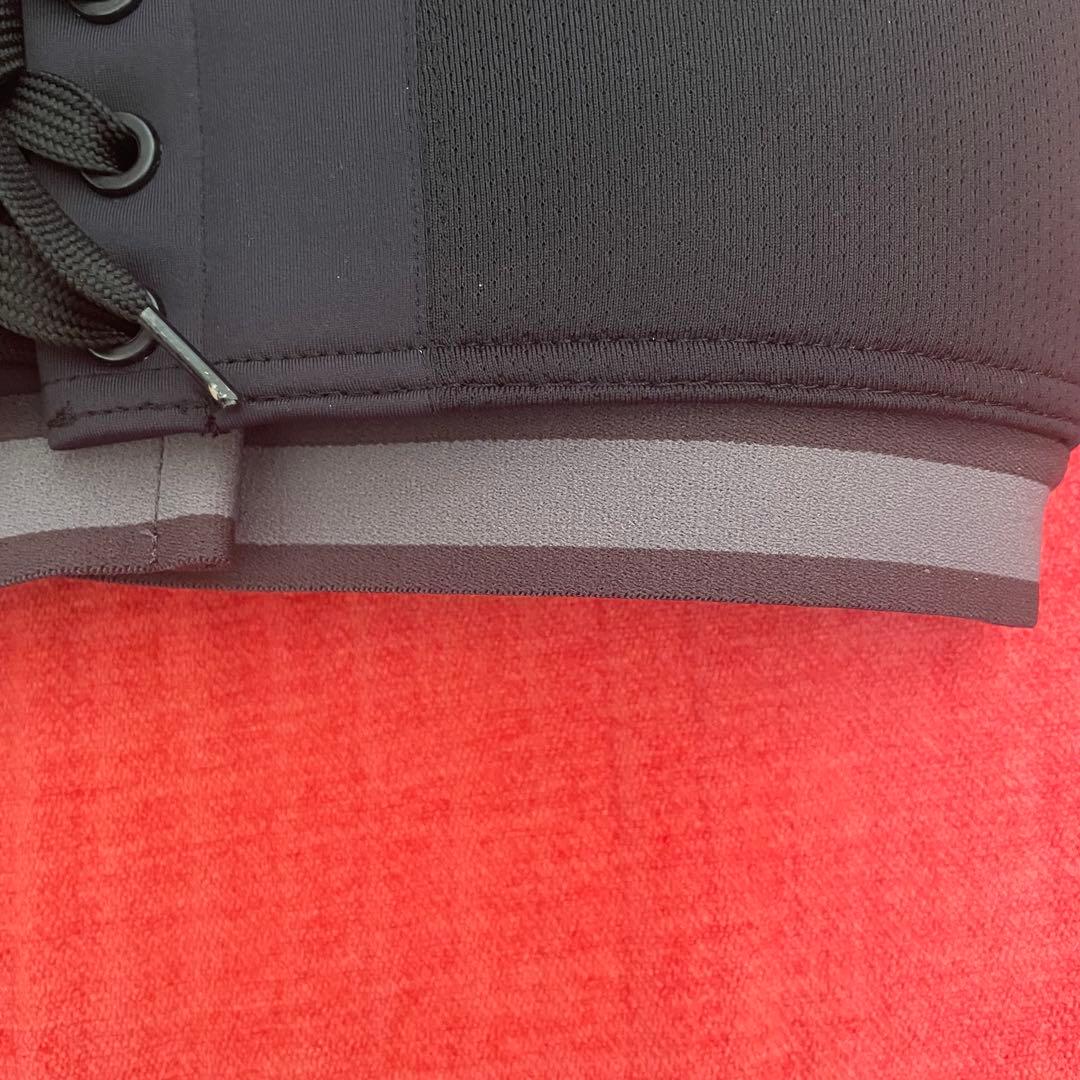 新品　未使用　N7 スポーツブラ　ブラック