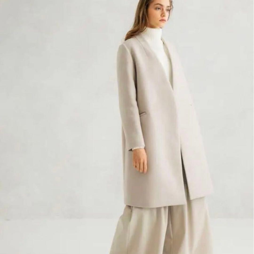 美品　ユナイテッドトウキョウ　カシミヤ混　Vネックノーカラーコート