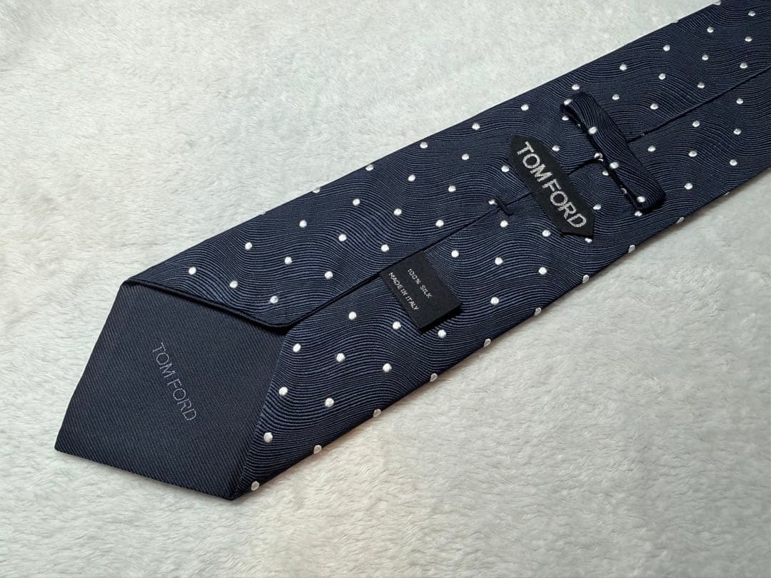 TOM FORD ネイビードット柄ネクタイ