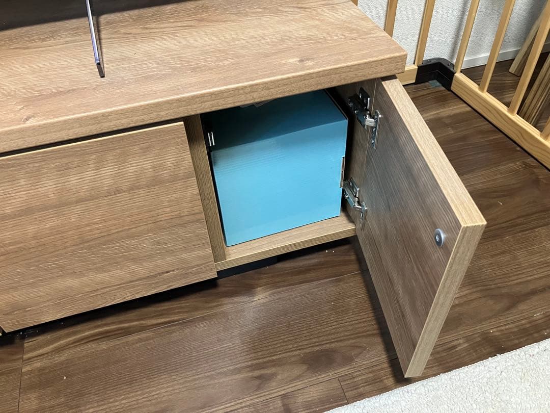 【u._.uページ】幅140テレビ台 50V型対応　木製 LOWYA