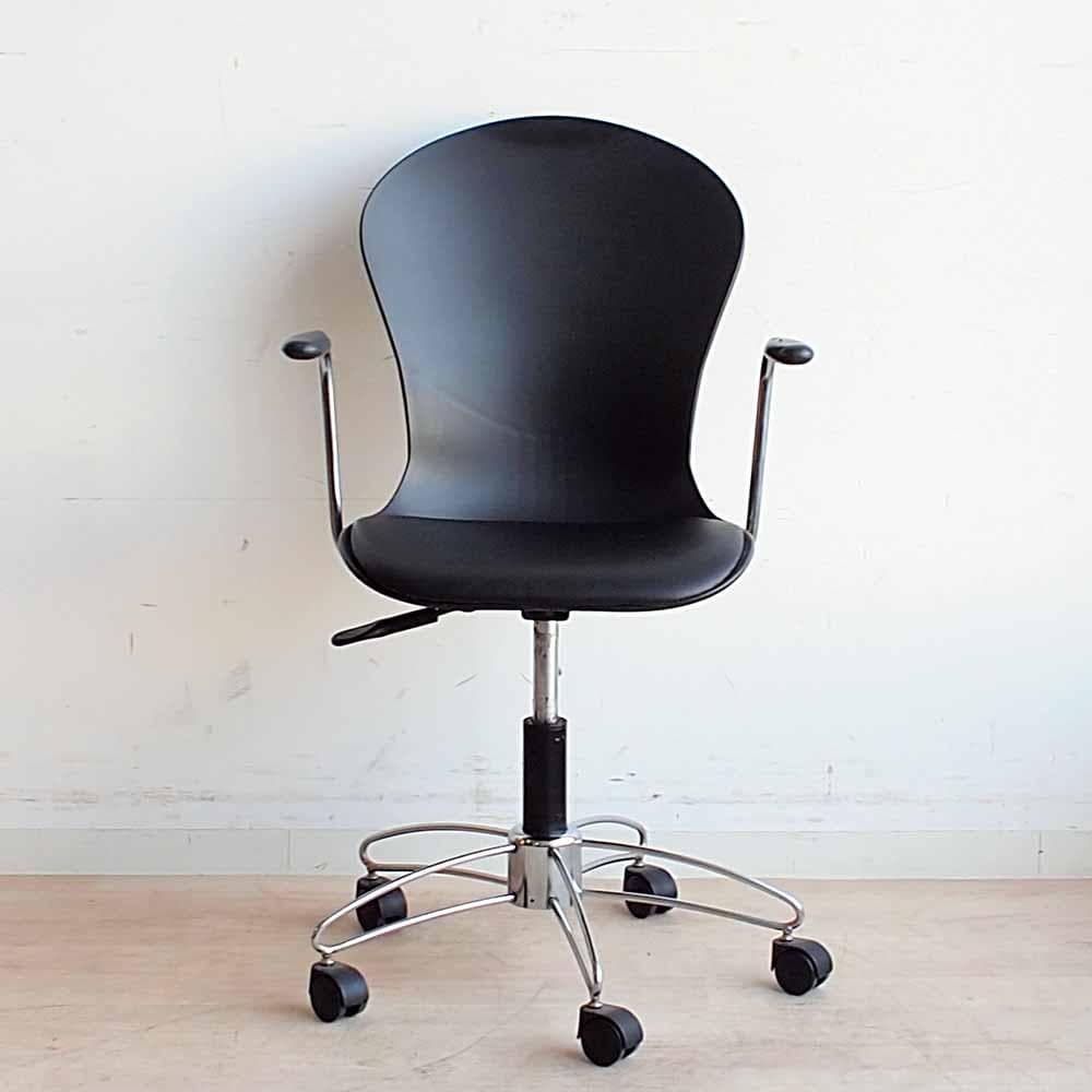 furmax デスクチェア B アーム付きワークチェア ZR24299