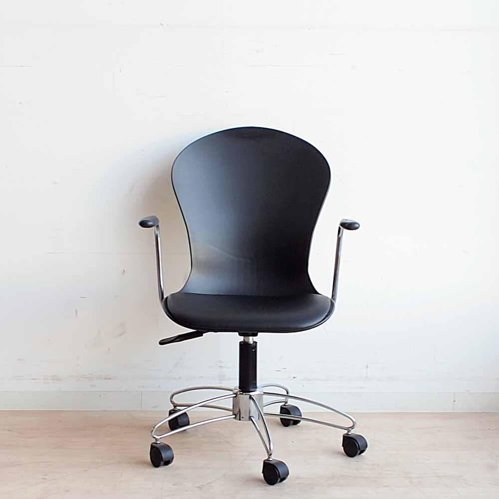 furmax デスクチェア B アーム付きワークチェア ZR24299