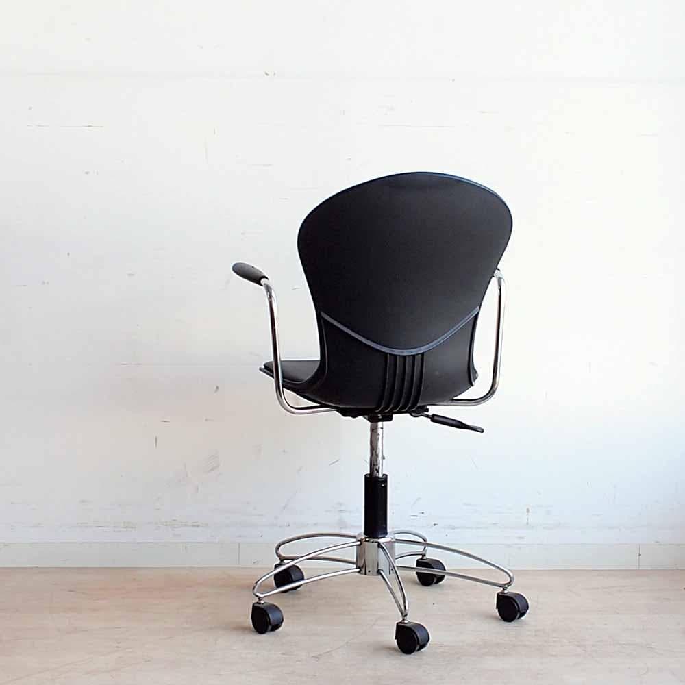 furmax デスクチェア B アーム付きワークチェア ZR24299