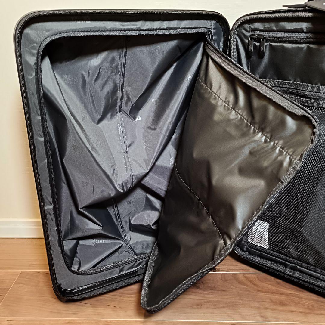 THE NORTH FACE ブラック キャリーケース 機内持込可 収納多数