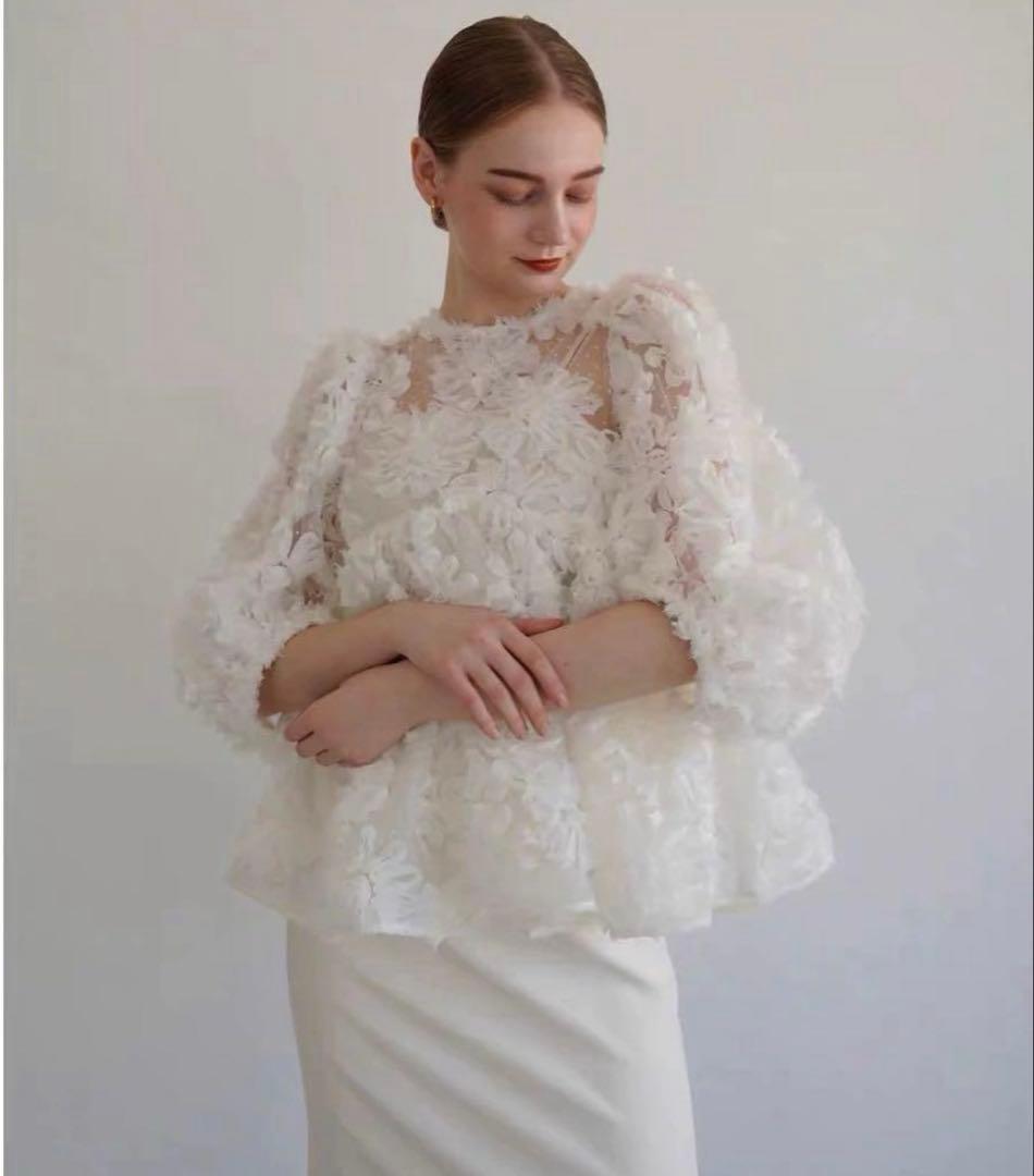 トップス Acka. flower peplum blouse