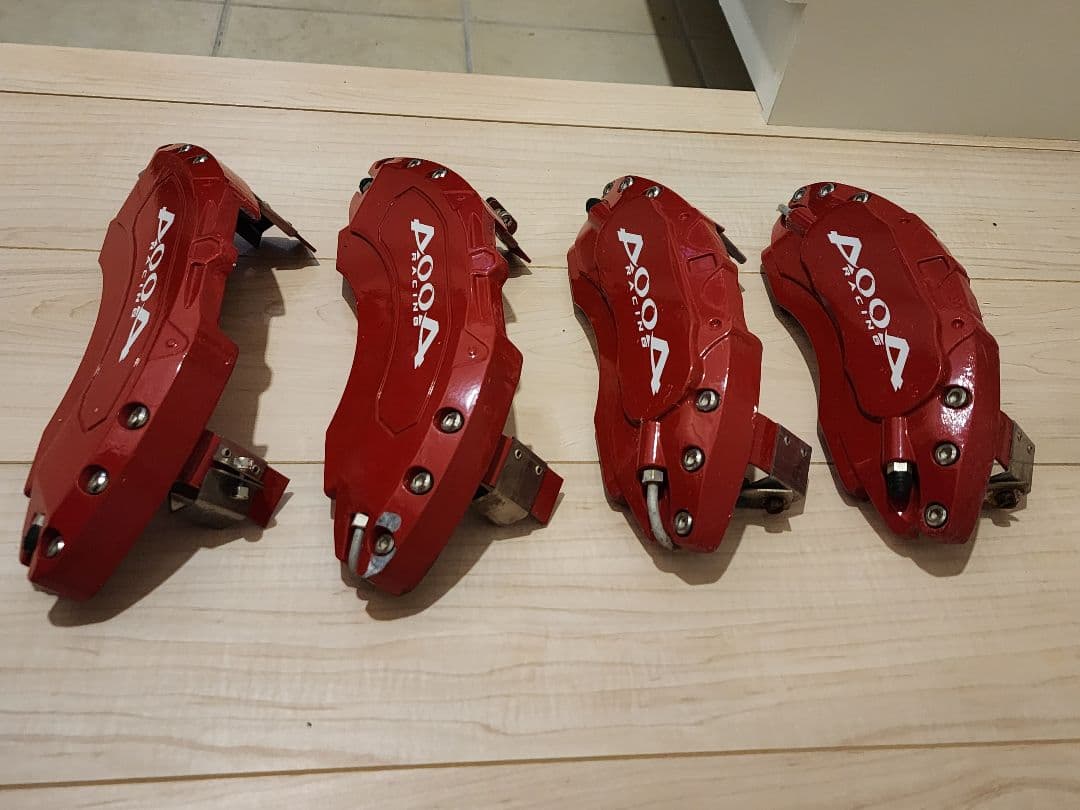 80ハリアーブレーキキャリパーカバー レッド 4個セット