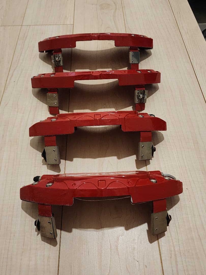 80ハリアーブレーキキャリパーカバー レッド 4個セット