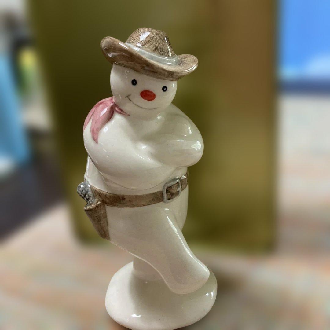 スノウマンカーボーイ　ロイヤルドルトン