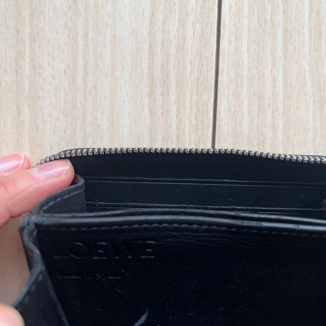 ロエベ　ネイビー　ケース