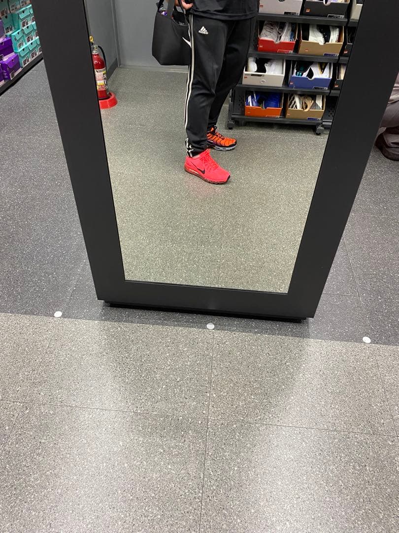 Nike Air Max Plus オレンジ/ブラック/パープル