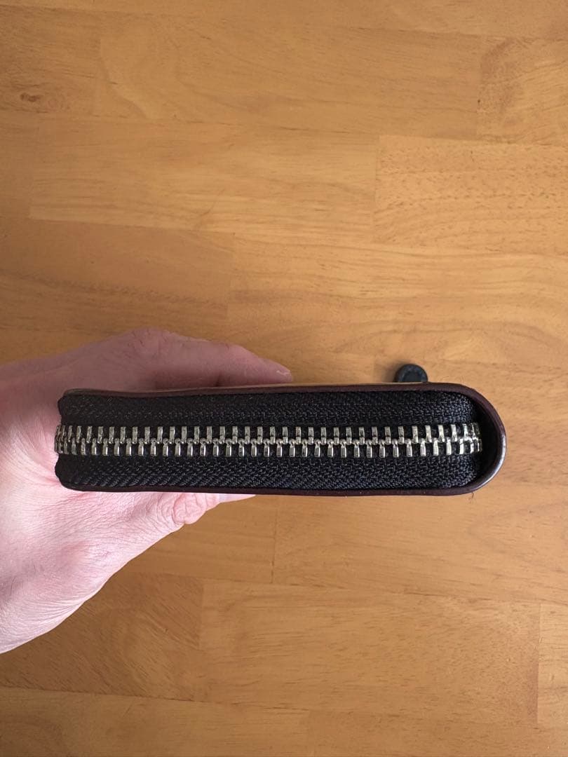 GANZO AVON ラウンドファスナー長財布 ブラック ブライドルレザー