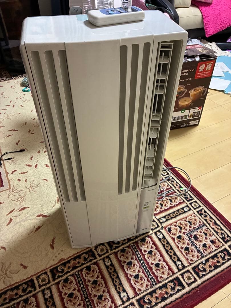 CORONA PURE 窓用エアコン　CW-1612E9 冷房専用