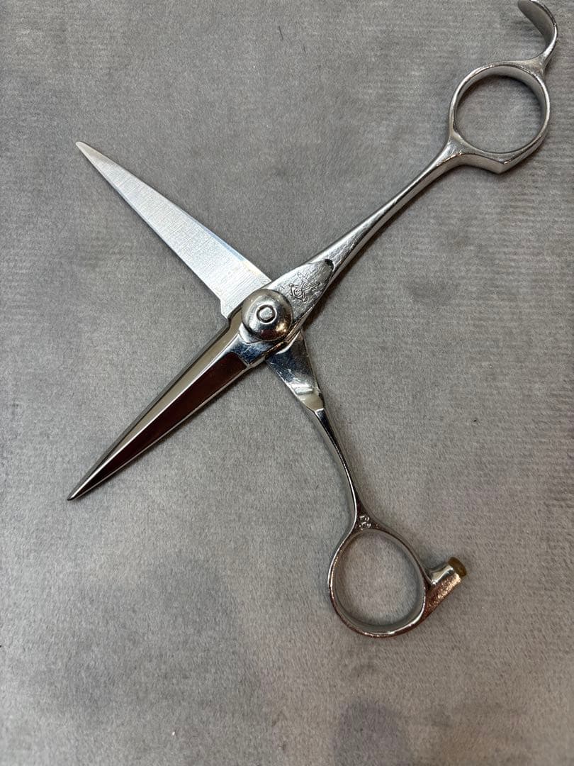 ナルトシザー　maron...@