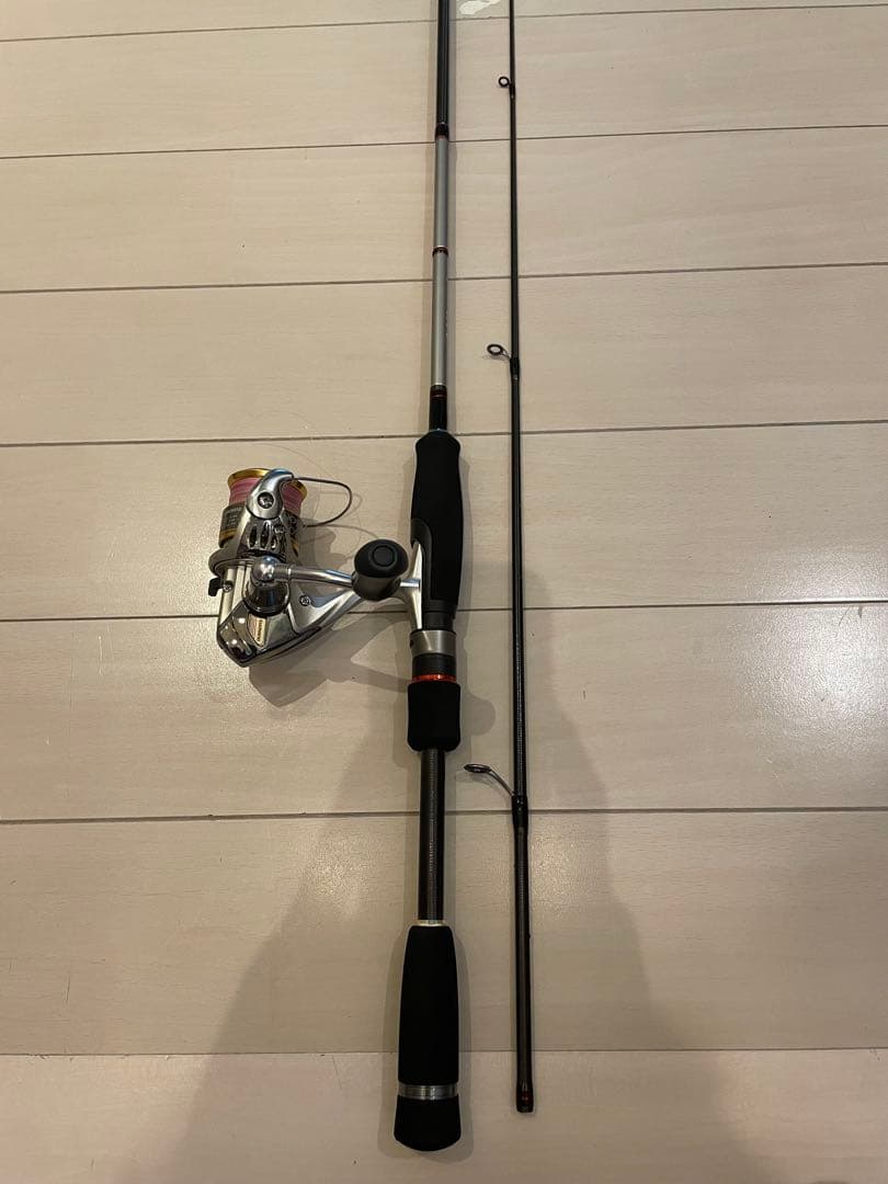 メジャークラフトAIROCK AR-732MシマノAERNOS XT 1000S