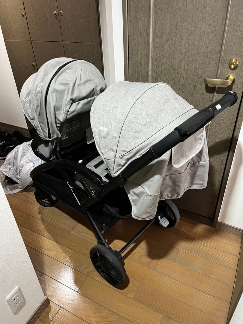 神奈川県座間市【直接引取りのみ】Joie エヴァライトデュオ　2人乗りベビーカー