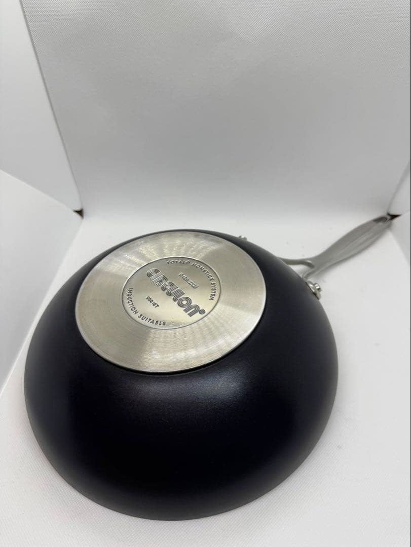 マイヤーサーキュロンシリーズ　フライパン、蓋、プレス　まとめ売り　8点　ユーズ品