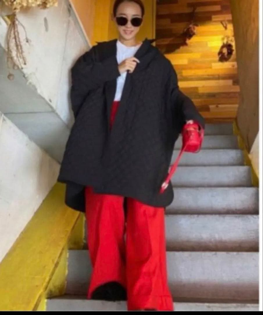 美品 ロージーモンスター リバーシブルキルティングコート ブラック 2way