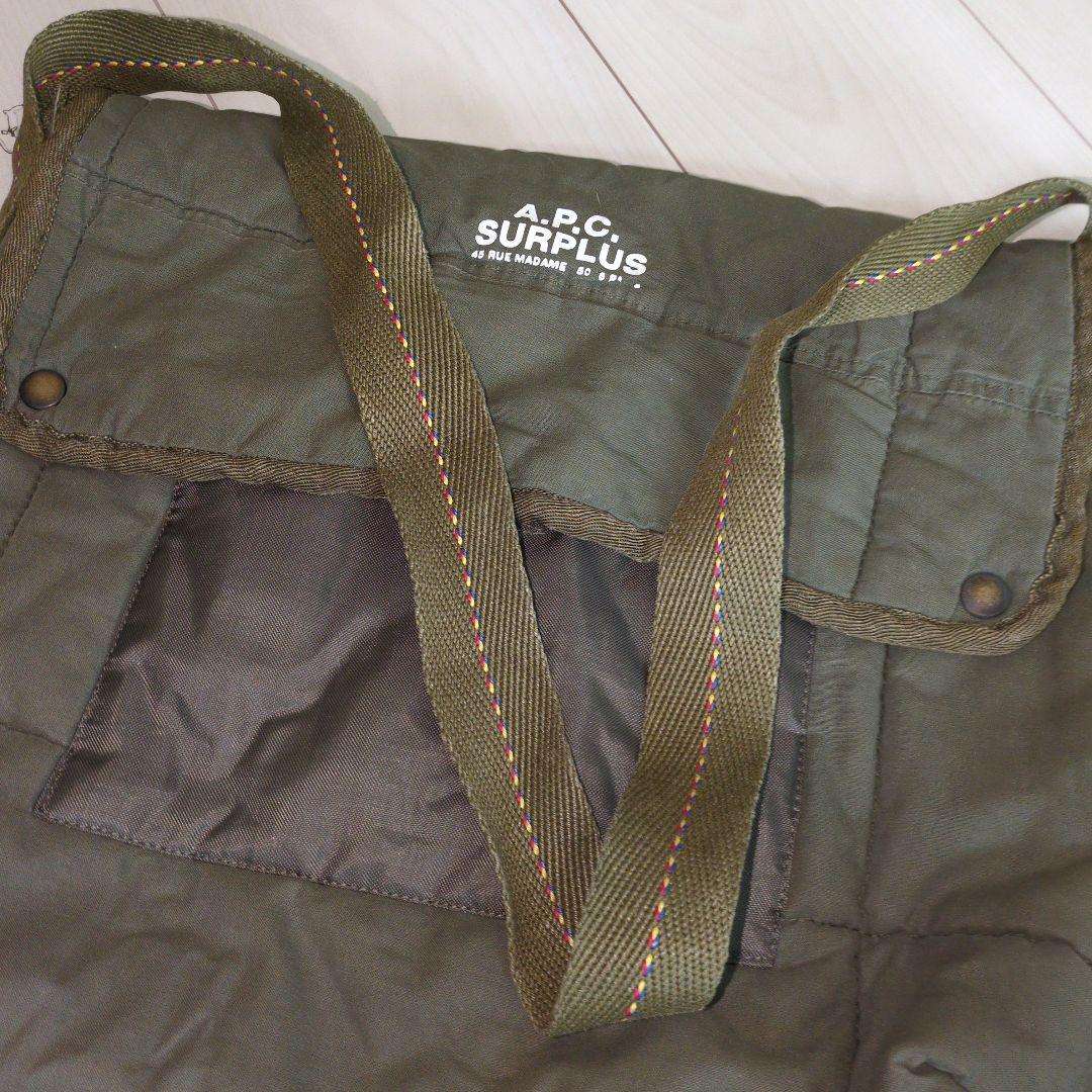 A.P.C アーペーセー　カーキ　ショルダーバッグ　メッセンジャー　古着