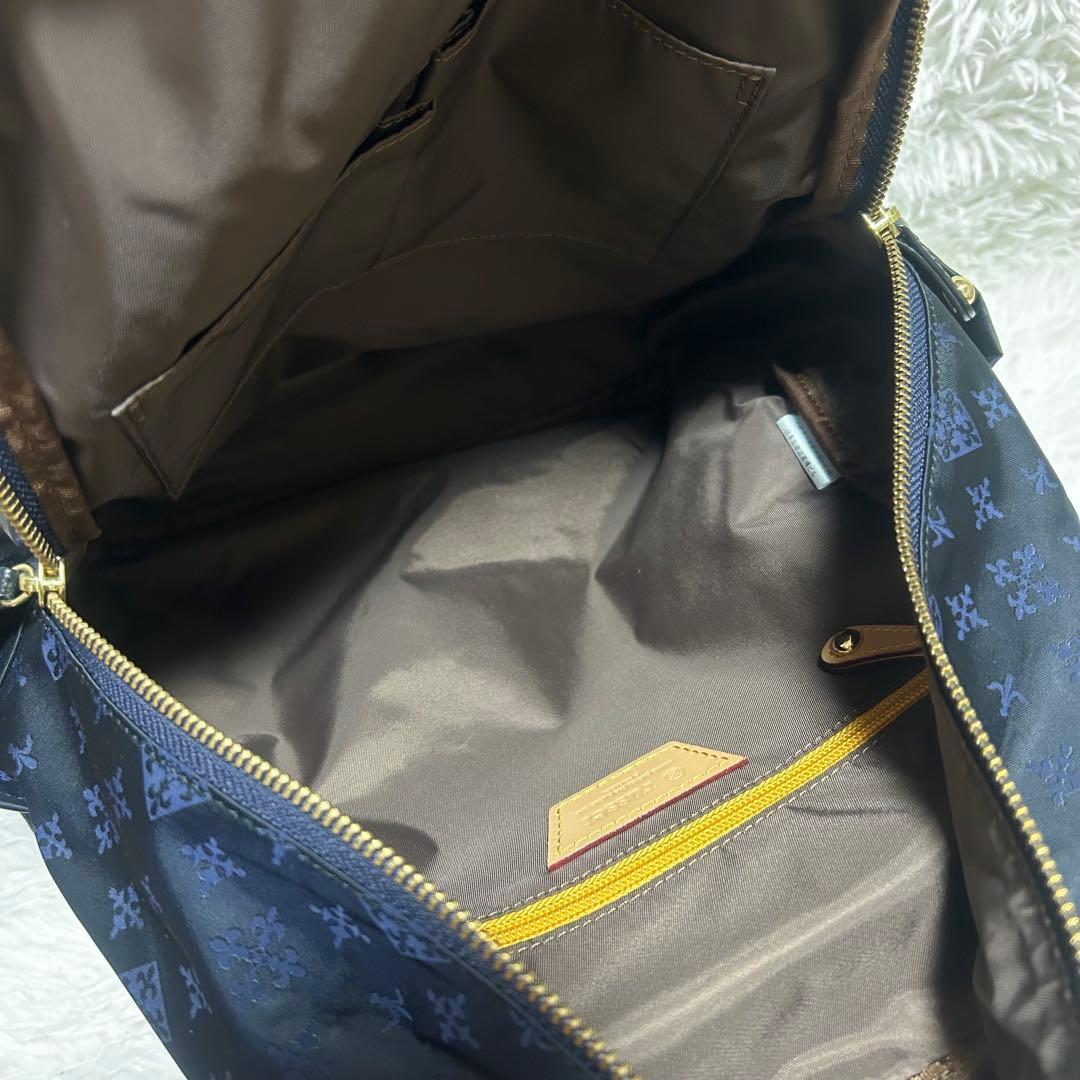 ★未使用級★russetネイビー モノグラム総柄リュック