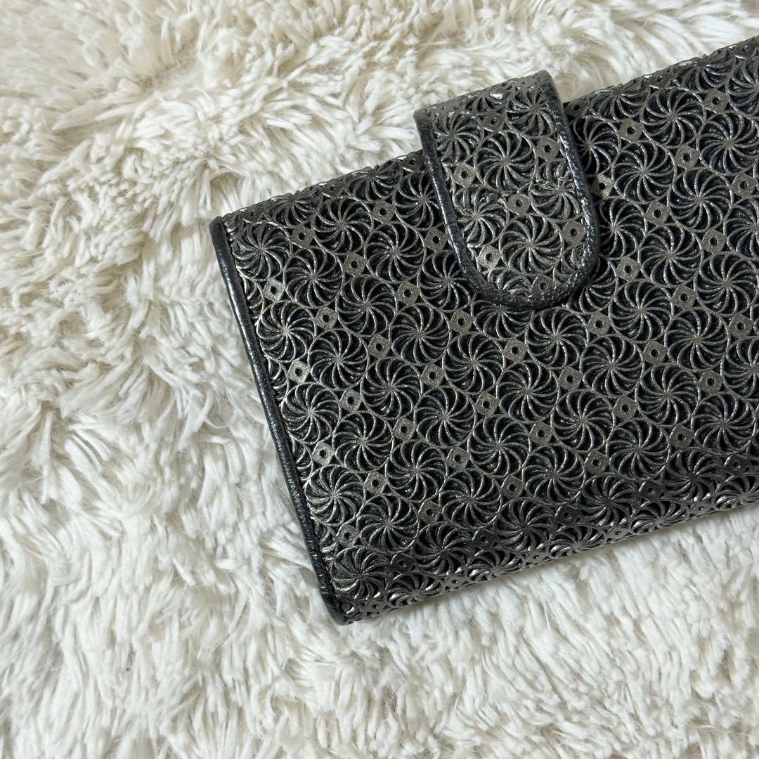 ⭐️新品未使用⭐️　ヒロコハヤシ　GIRASOLE　二つ折り財布　メタリック加工
