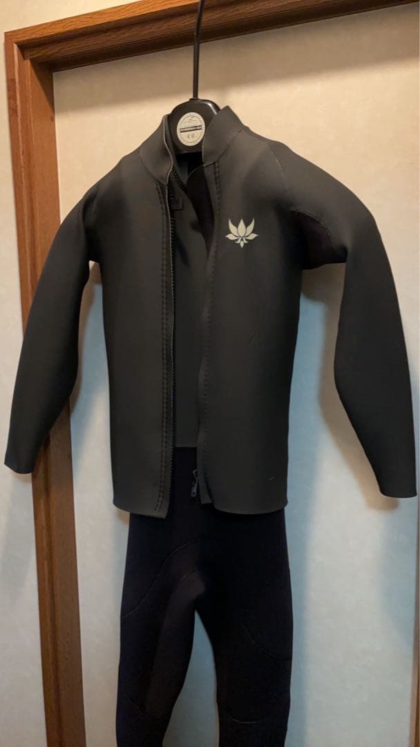 ウェットスーツ　ロングジョン　黒