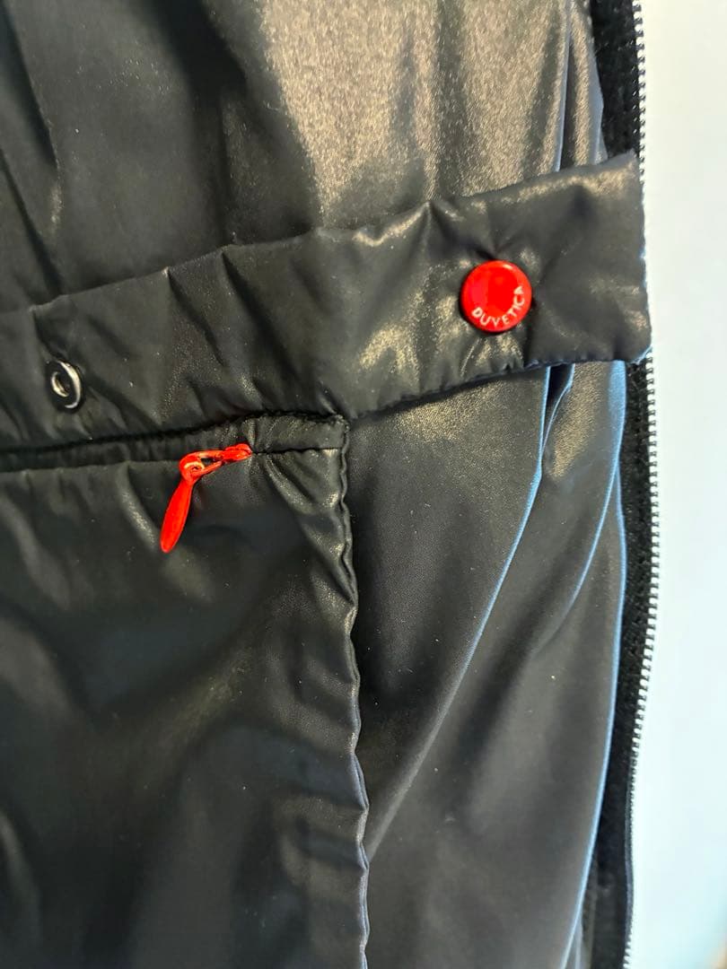 DUVETICA ダウンジャケット　黒　サイズ40