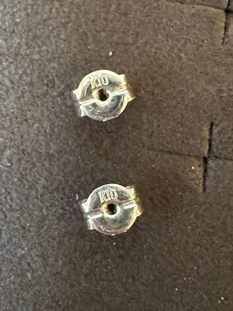 ココシュニック COCOSHNIK K10 イエロゴールド ダイヤモンドピアス