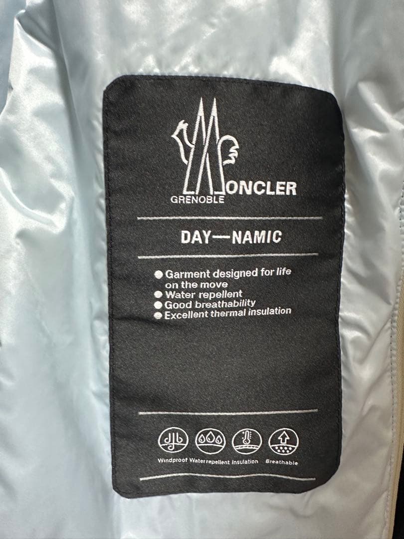 MONCLER GRENOBLE グルノーブル ダウンベスト