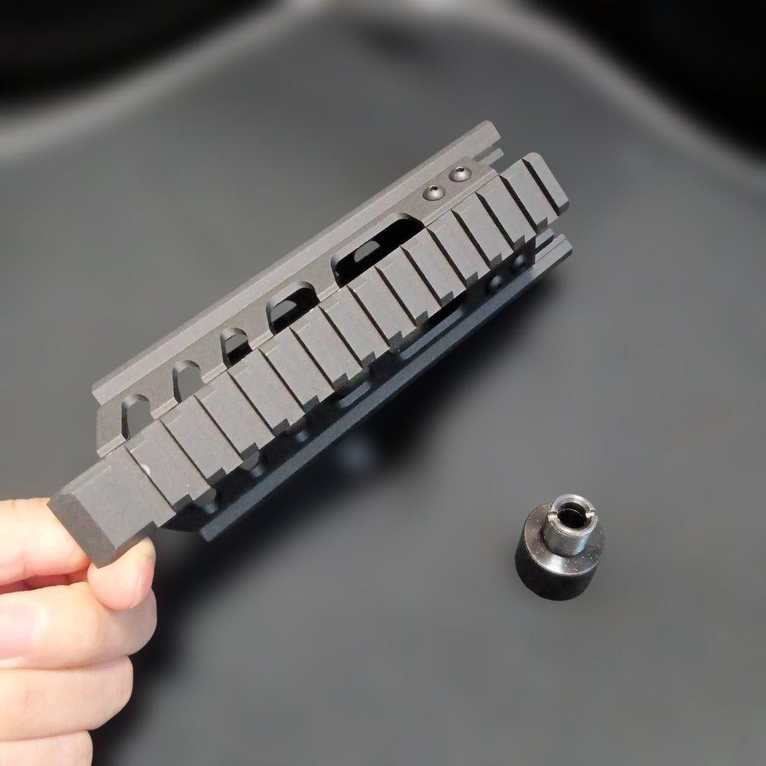 東京マルイ　p90 レイルハンドガード　mlok