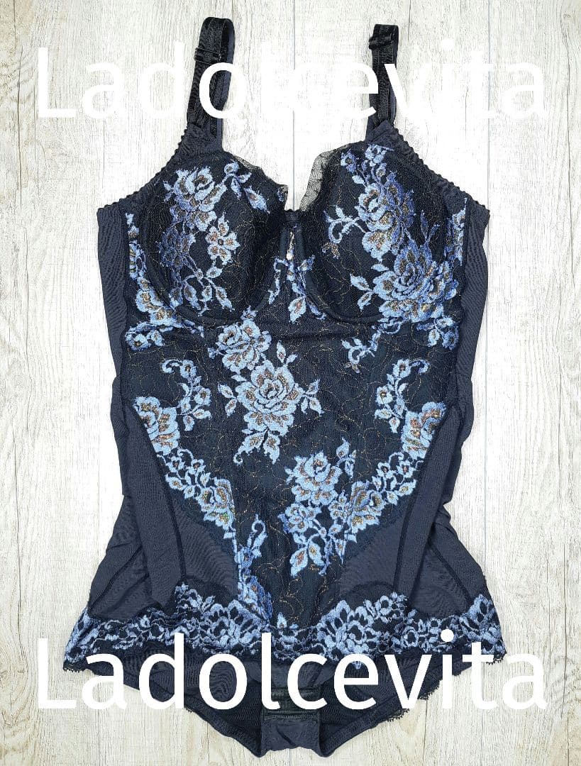 美品 マルコ　デコルテ リュミエス ボディスーツ C85 3L/黒/077