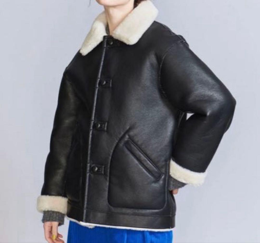 2927A【未使用級】ビューティー&ユース リバーシブルボアブルゾン黒エコレザー