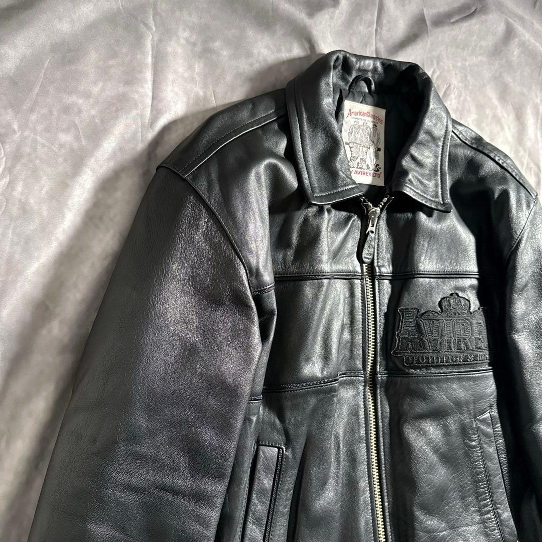 アヴィレックス　オールブラック　ヴァーシティー　レザージャケット　スタジャン　L