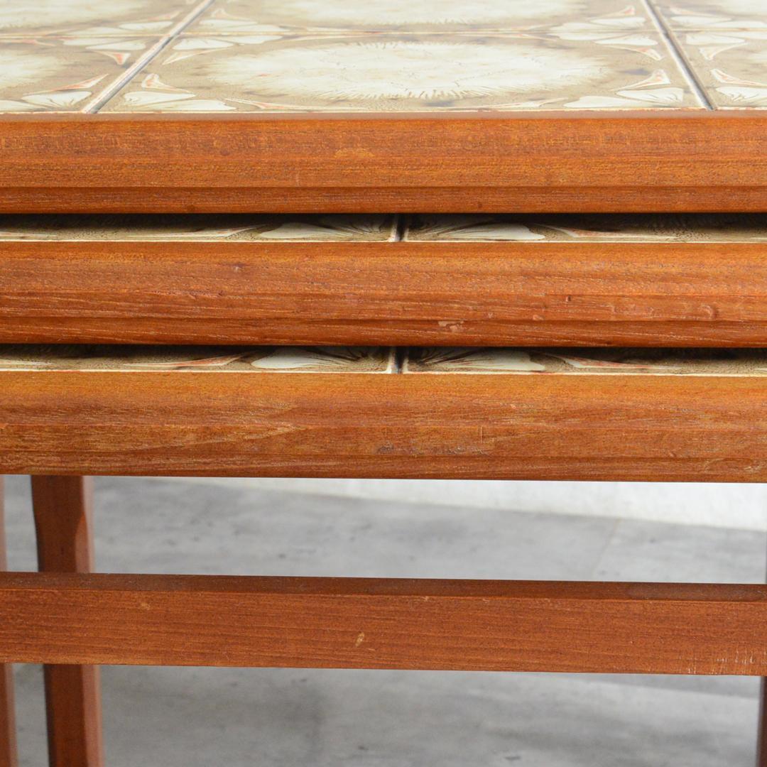 イギリス ヴィンテージ チーク タイルトップ ネストテーブル サイドテーブル