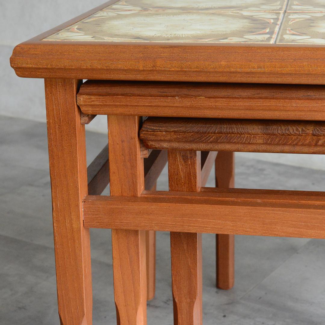 イギリス ヴィンテージ チーク タイルトップ ネストテーブル サイドテーブル