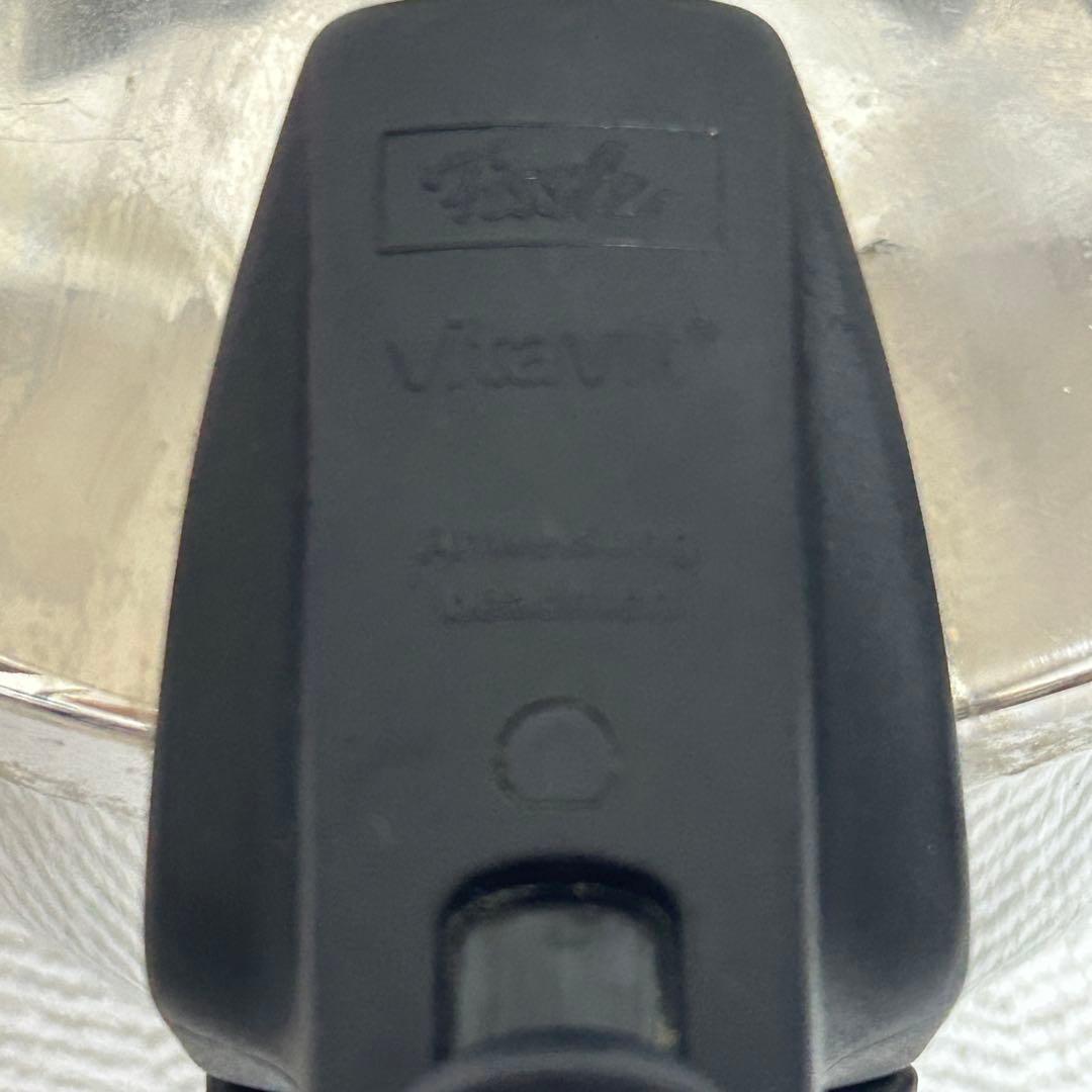 ステンレス圧力鍋 蒸し器付き　フィスラー　vitavit 6リットル　レシピ本付