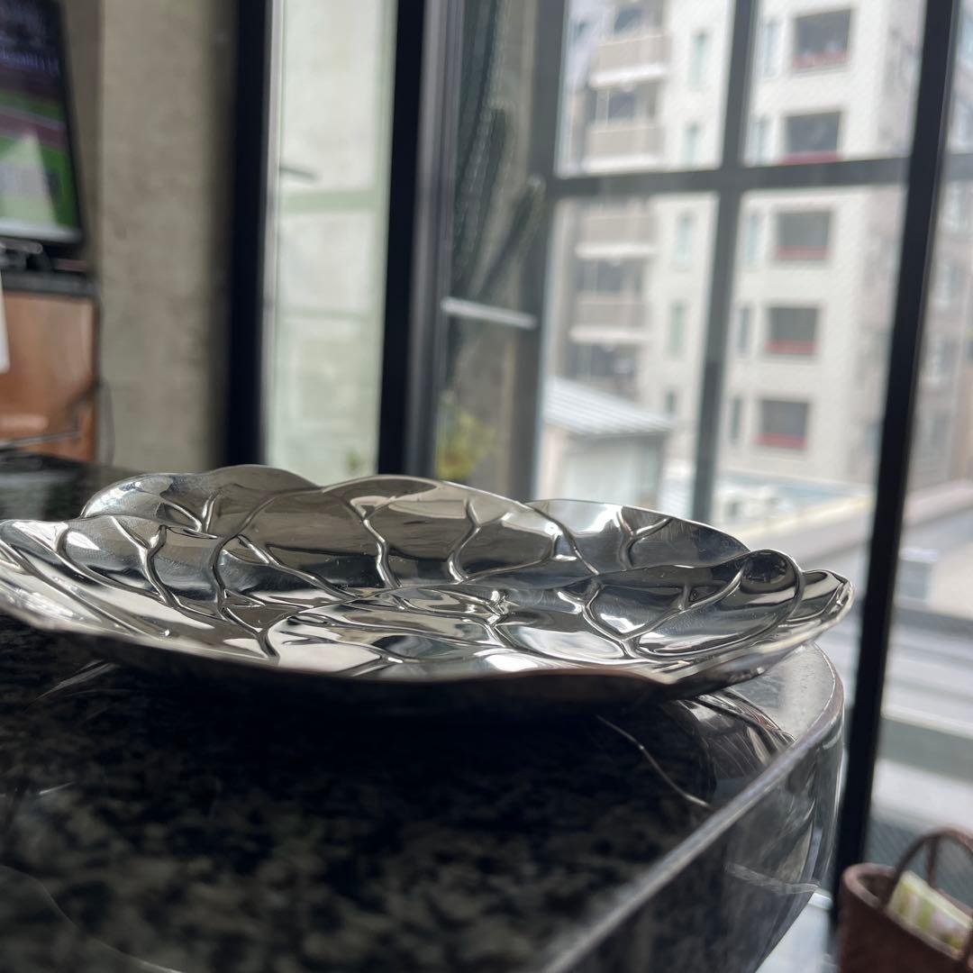 ティファニー銀器　純銀　葉のような模様の皿