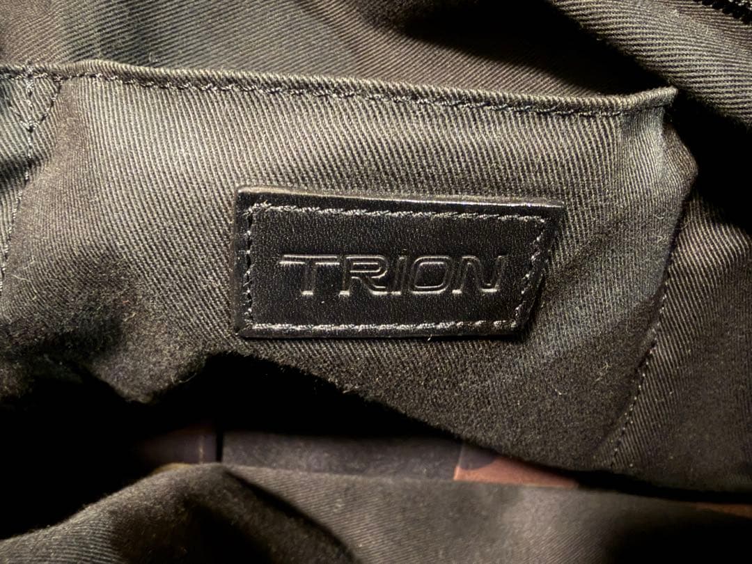 TRION トライオン　トートバッグ パッチワーク パネルレザー ビジネスバッグ