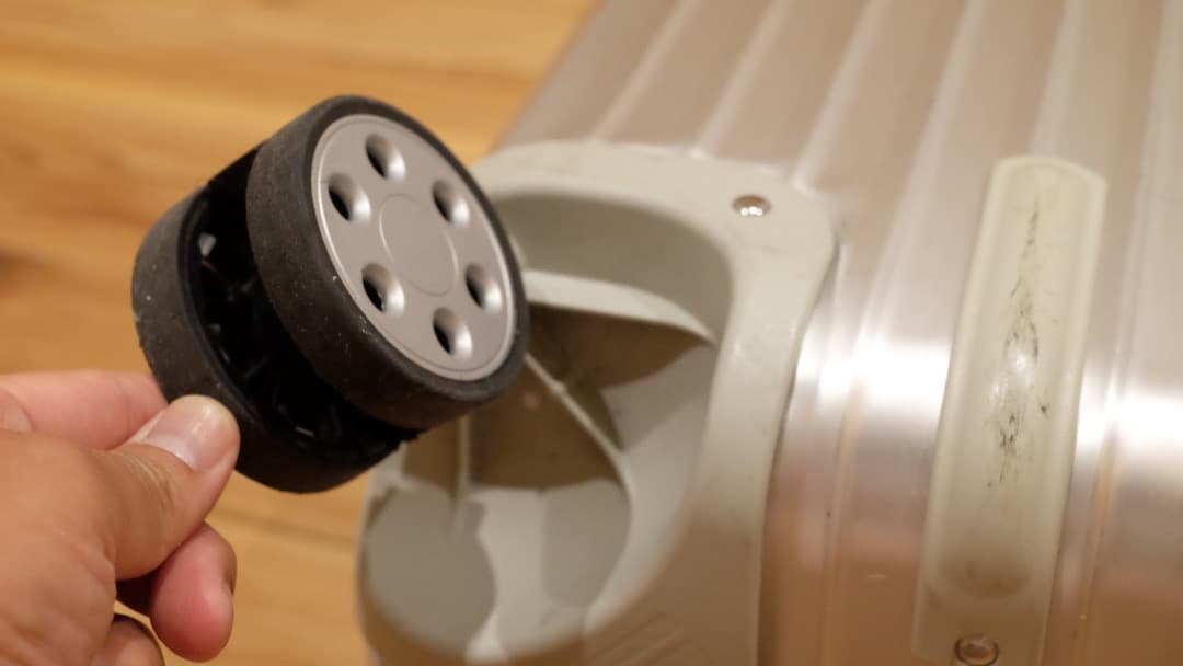 RIMOWA リモワ　TOPAS トパーズ　シルバー　TSA承認ロック